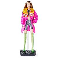 Barbie Коллекционная Барби BMR1959, в розовом плаще					