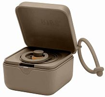 Bibs Контейнер для соски-пустышки Pacifier Box / цвет Dark Oak (коричневый)					