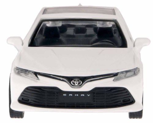 Автопанорама Металлическая лицензионная машинка Toyota Camry / цвет белый