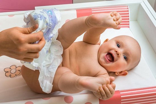 Как подбирать подгузники для новорожденных?